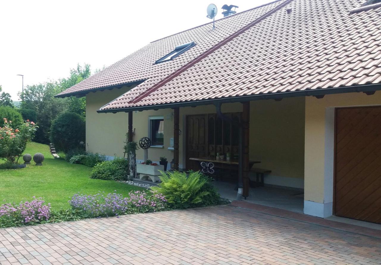Renates Ferienhaus Riedenburg Ngoại thất bức ảnh